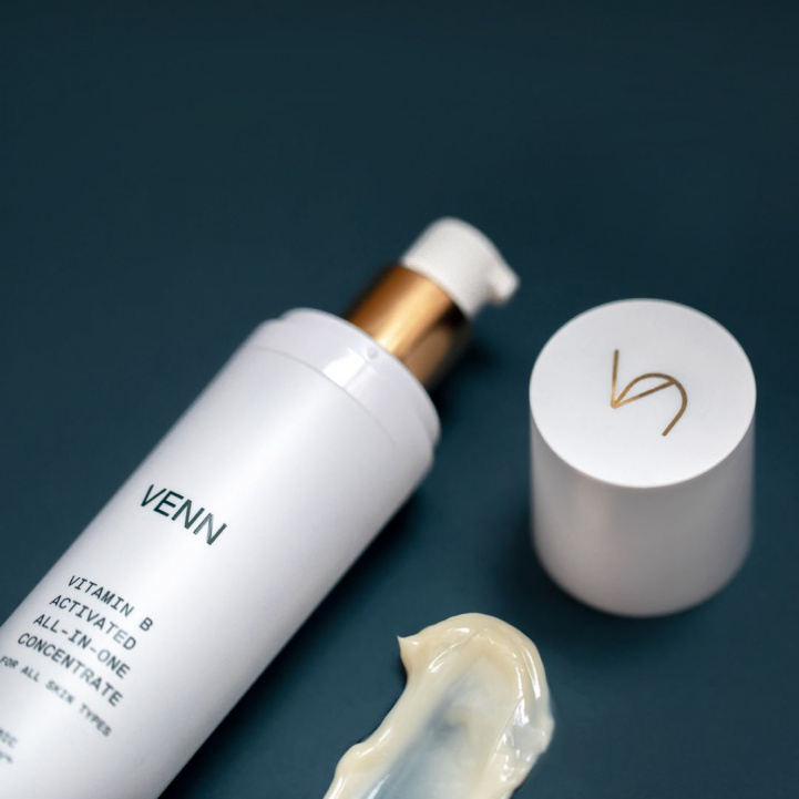 Vitamin B Activated All-In-One Concentrate i gruppen Hudvård / Serum hos COW parfymeri AB (100880)