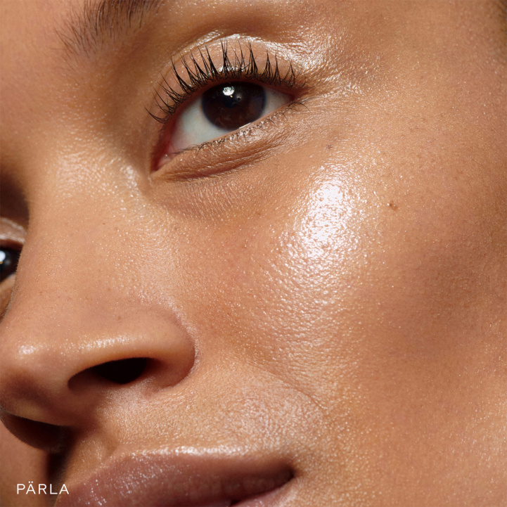 Lit Up Highlighter Stick - PÄRLA i gruppen Make Up / Kinder hos COW parfymeri AB (101103)