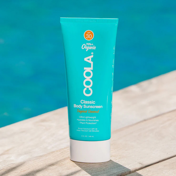 Classic Body Lotion Tropical Coconut SPF30 in the group Bath and Body / Sunscreen at COW parfymeri AB (101456)