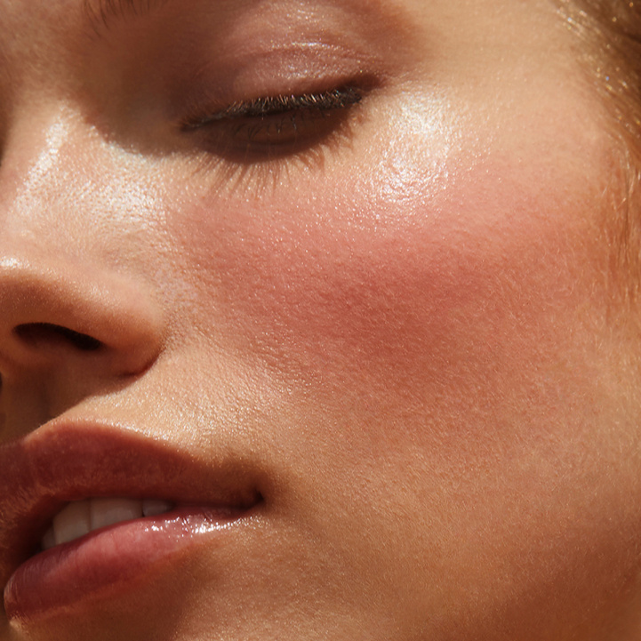 Cheeky Posh in the group Make Up / Cheeks at COW parfymeri AB (101484)