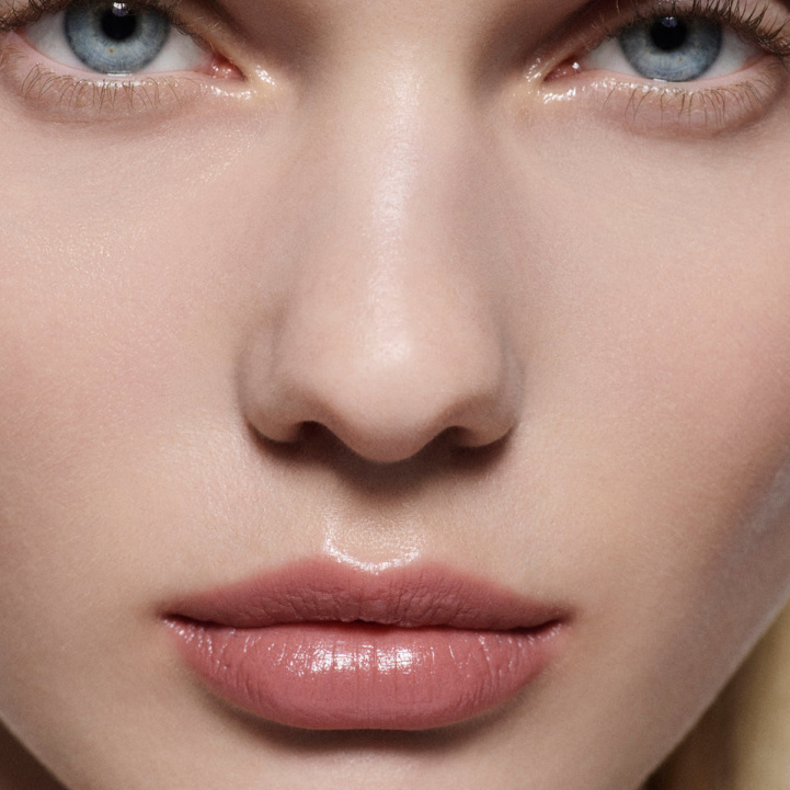 Posh Lip, 02 i gruppen Make Up / Läppar hos COW parfymeri AB (101501-7330)