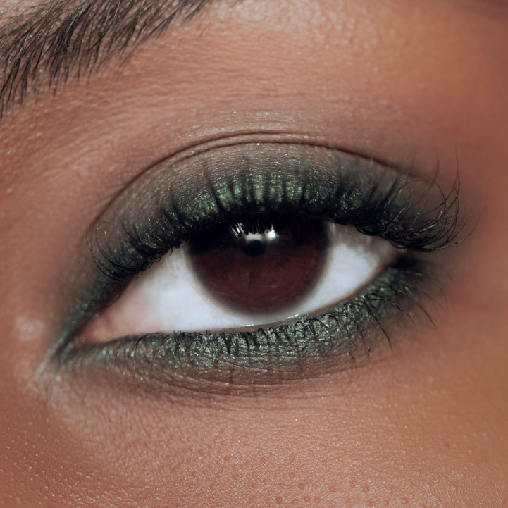Satin Kajal liner, Shimmer, Olive i gruppen Make Up hos COW parfymeri AB (101505-6774)