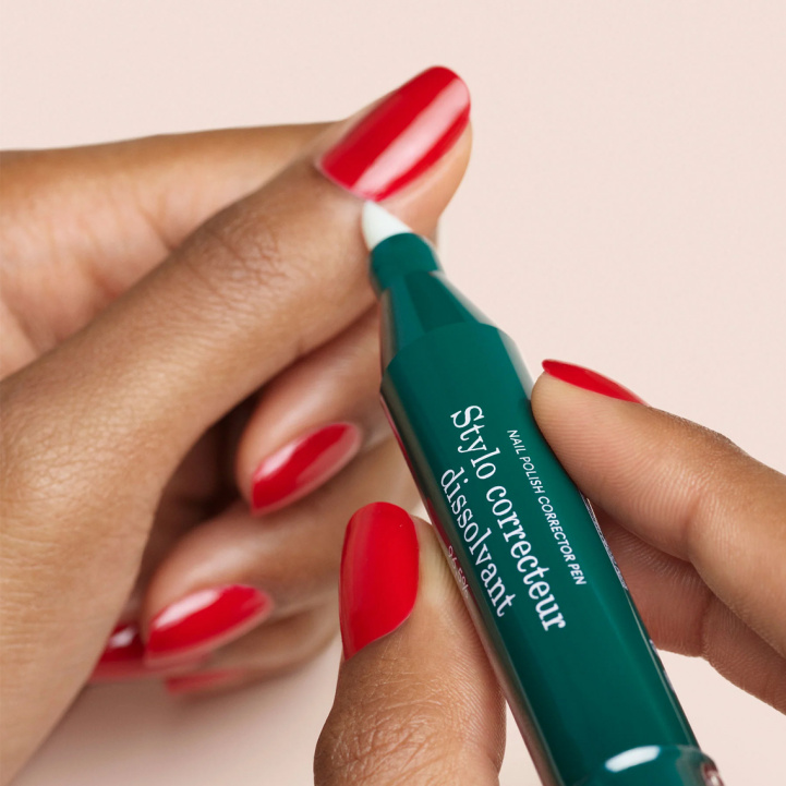 Green Flash Remover Pen i gruppen Make Up / Naglar hos COW parfymeri AB (101662)