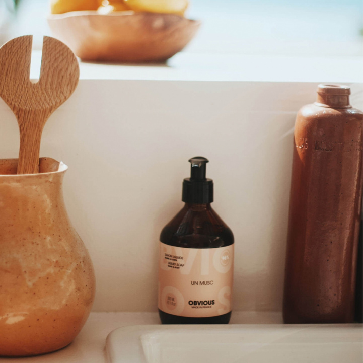 Un Musc Liquid Soap i gruppen Kropp och Bad / Dusch&Tvål hos COW parfymeri AB (101714)