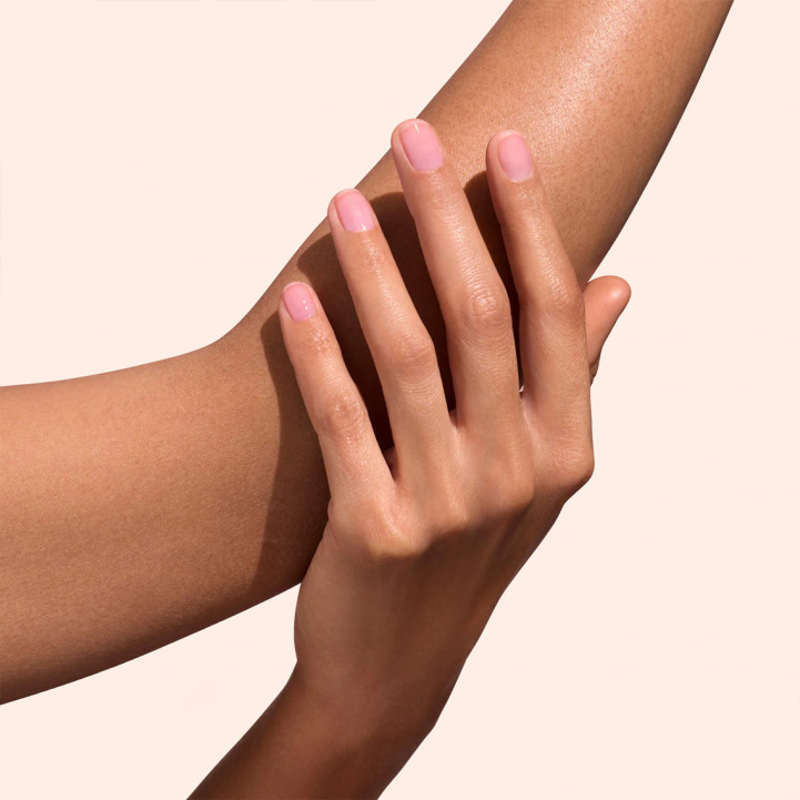 Active Glow Grape i gruppen Make Up hos COW parfymeri AB (101723)