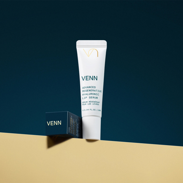 Advanced Regenerative Hyaluronic Lip Serum i gruppen Hudvård hos COW parfymeri AB (101727)