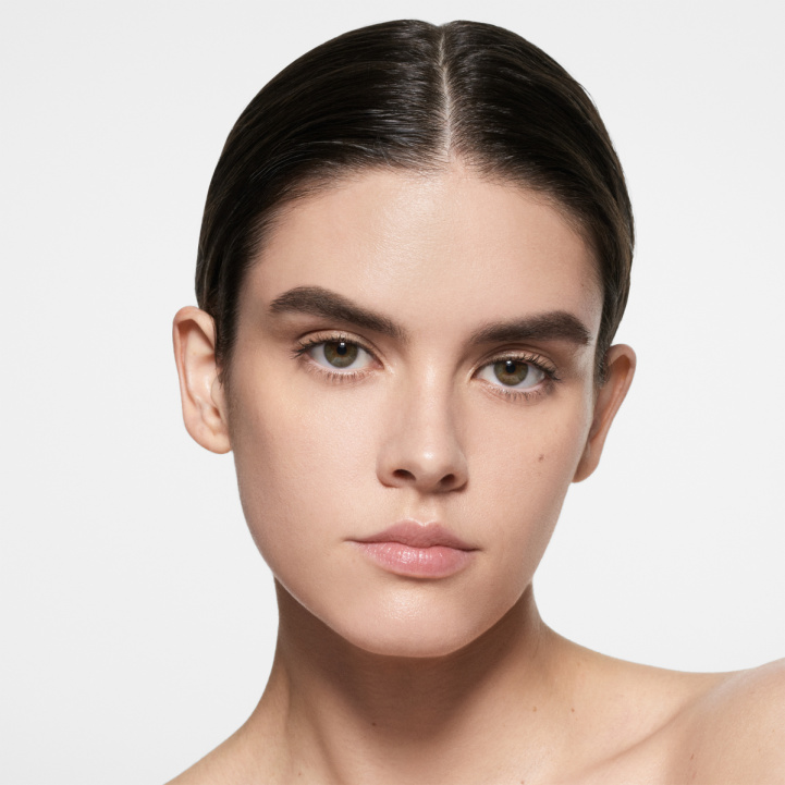 The Foundation Drops i gruppen Make Up / Bas / Foundation hos COW parfymeri AB (101829)