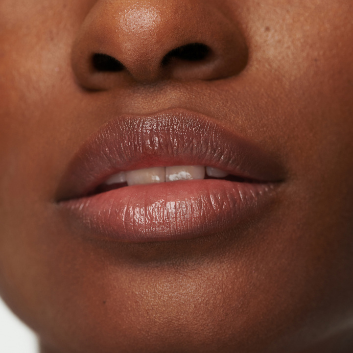 Baume Embrace Melting Lip Colour i gruppen Make Up / Läppar hos COW parfymeri AB (101894)