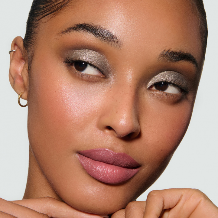 Liquid Lurex Eyeshadow i gruppen Make Up hos COW parfymeri AB (101898)