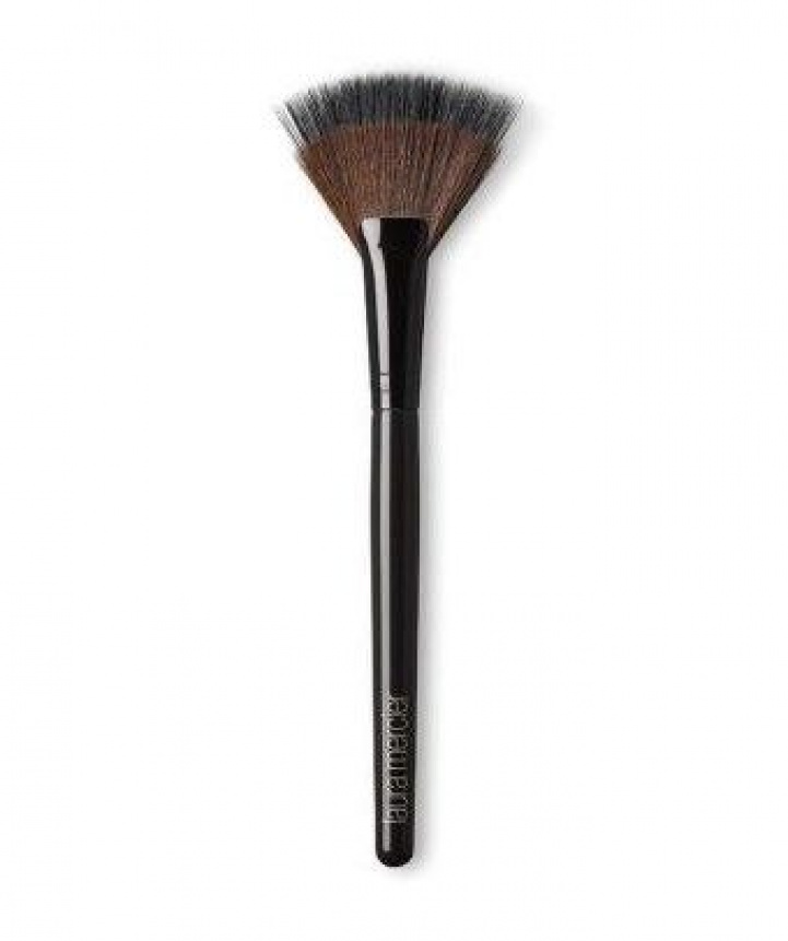 Fan Powder Brush in the group Tools and Brushes / Brushes at COW parfymeri AB (12702159)