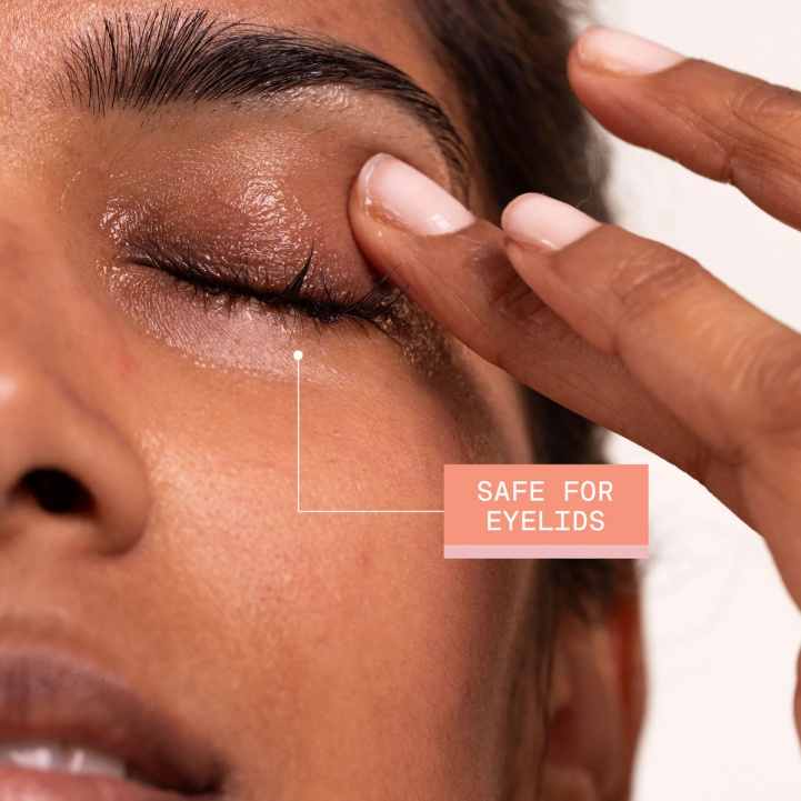 Advanced Retinol + Ferulic Triple Correction Eye Serum i gruppen Hudvård hos COW parfymeri AB (573080)