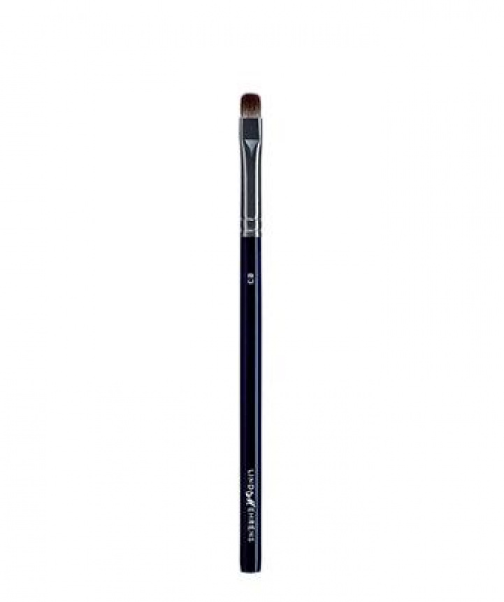 E3 SMALL CREAM & POWDER EYE SHADOW/CONCEALER BRUSH! i gruppen Penslar och Redskap / Penslar hos COW parfymeri AB (E3)