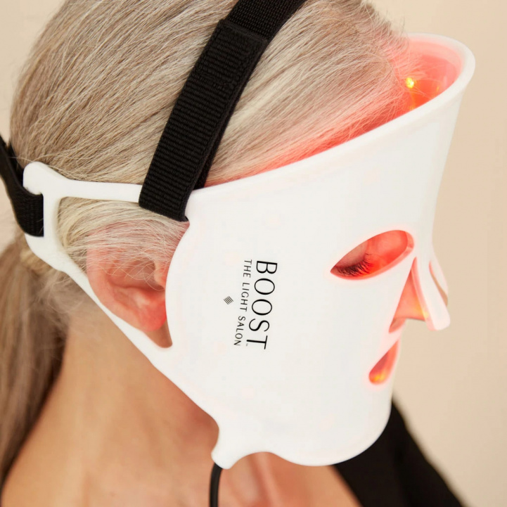 Boost LED Face Mask in the group Skincare / Technology at COW parfymeri AB (IS00186)