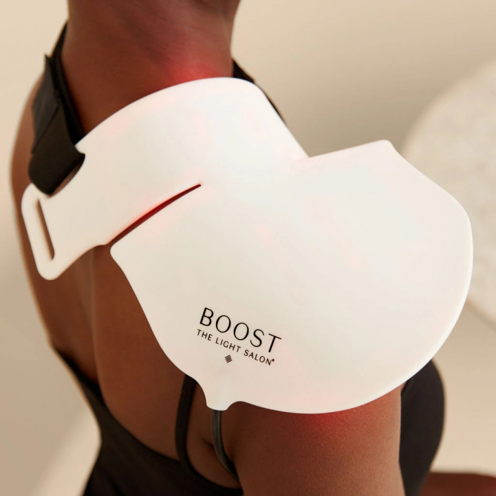 The Light Salon Boost LED Decolletage Bib i gruppen Hudvård / Teknologi hos COW parfymeri AB (IS02986-BL)