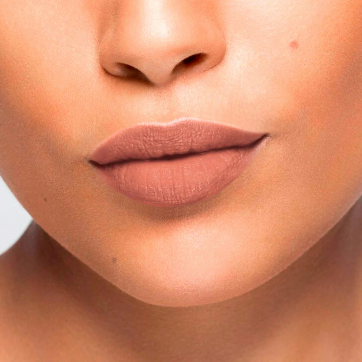 Nude Brun Matte Lipstick Refill i gruppen Make Up / Läppar hos COW parfymeri AB (LBR46R)