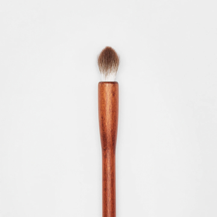 Eye Shadow Brush Blender i gruppen Penslar och Redskap / Penslar hos COW parfymeri AB (LBRPESTOMP)