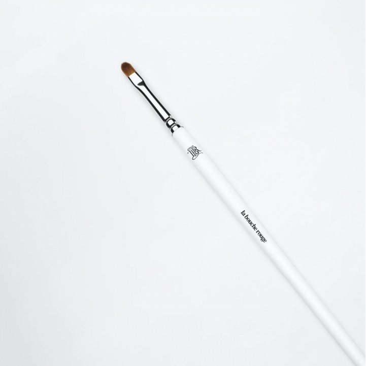 Lip Brush i gruppen La Bouche Rouge Brushes hos COW parfymeri AB (LBRPLEVRES)