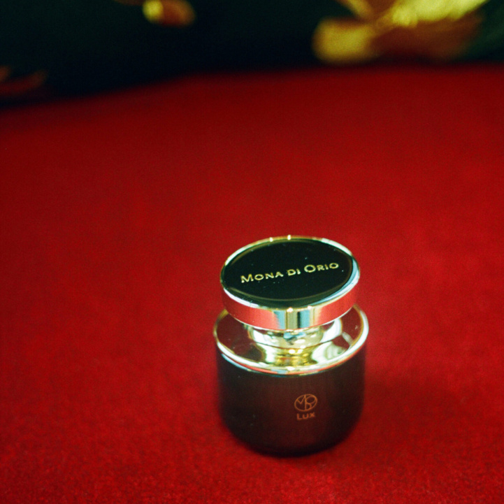 Lux in the group Amber at COW parfymeri AB (Lux)