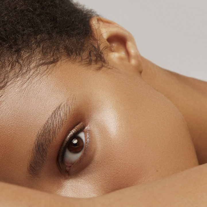 Surreal Skin Concealer i gruppen Make Up / Bas hos COW parfymeri AB (SB019)